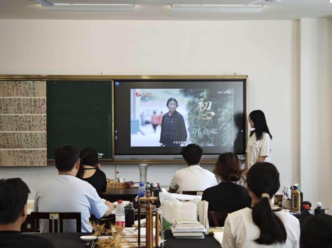 drag3732051637237023553