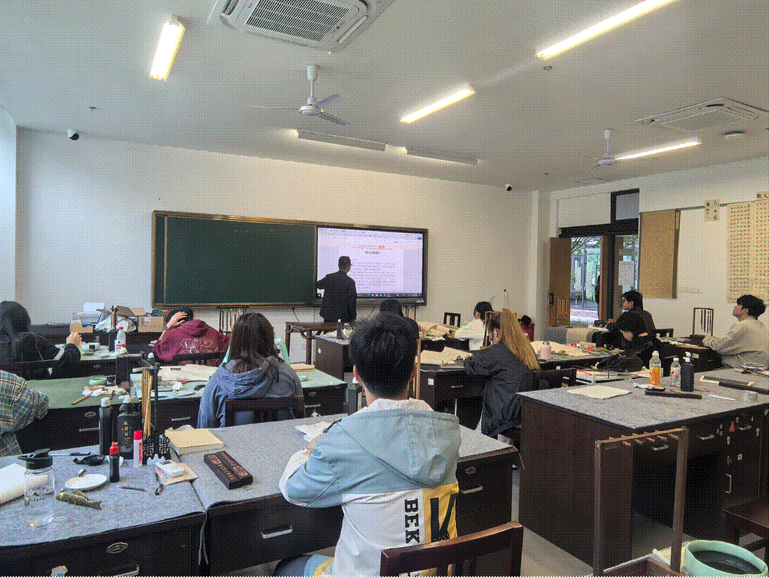 2025-09-25 10:14:34.806000